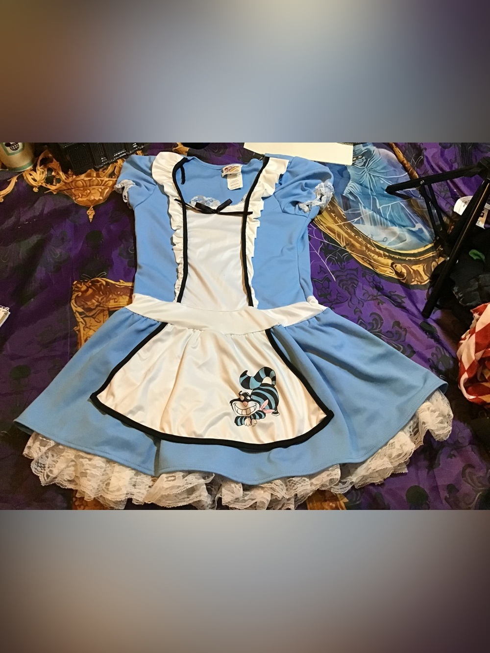 Alice in wonderland child costume size XL 12/14